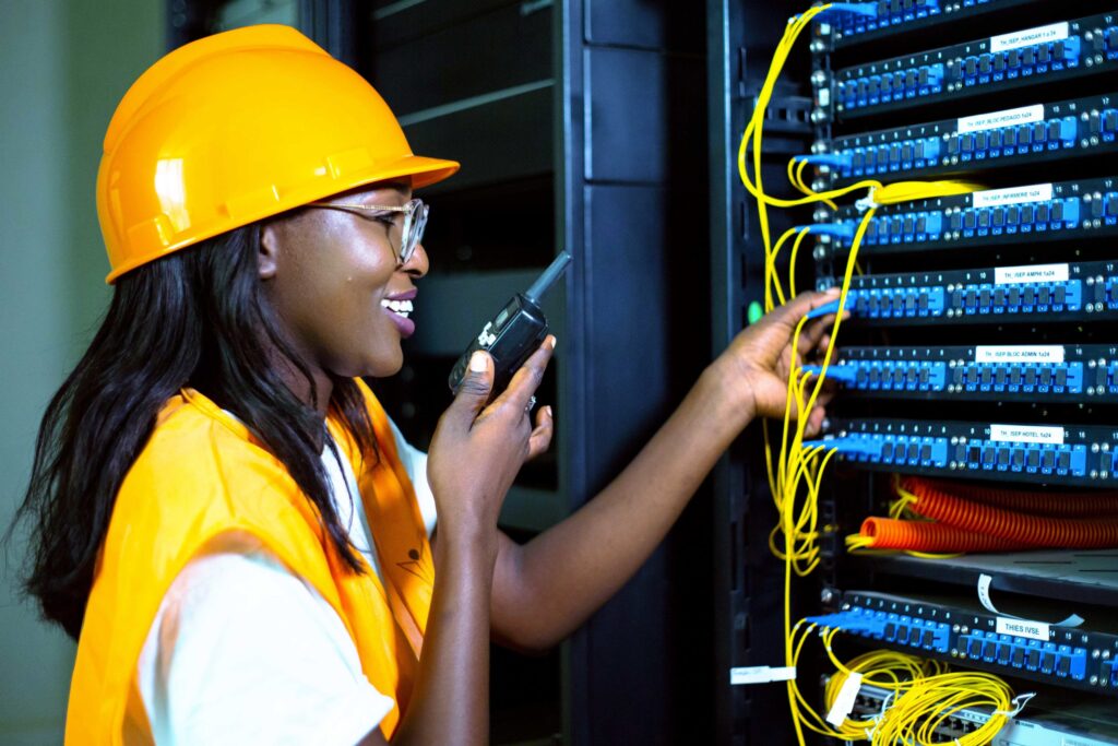 MÉTIER DU RÉSEAUX INFORMATIQUE - MIA - Mbilletech Isifep Academy